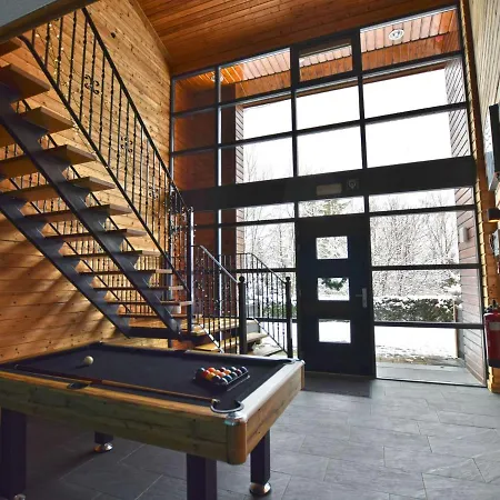 In Odeigne With Private Pool & Sauna