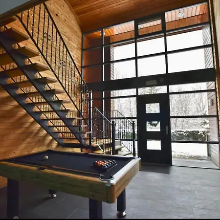 別荘 In Odeigne With Private Pool & Sauna