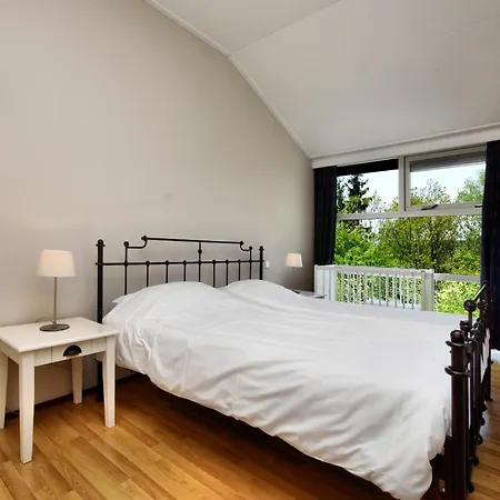 In Odeigne With Private Pool & Sauna بيت للعطل Manhay