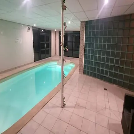 Сasa de vacaciones In Odeigne With Private Pool & Sauna Manhay