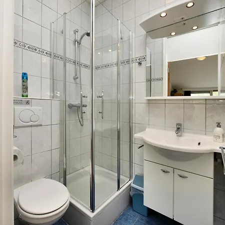 In Odeigne With Private Pool & Sauna بيت للعطل Manhay