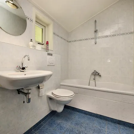 بيت للعطل In Odeigne With Private Pool & Sauna Manhay