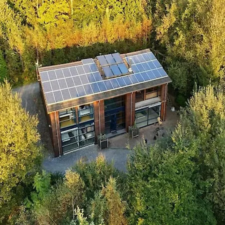 In Odeigne With Private Pool & Sauna بيت للعطل *