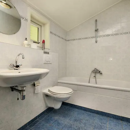 別荘 In Odeigne With Private Pool & Sauna *