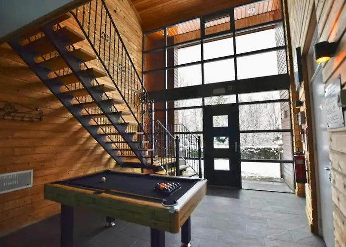 In Odeigne With Private Pool & Sauna